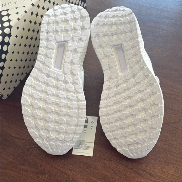 Adidas Stella McCartney UltraBoost 20 Sneakers size 8.5 - Picture 3 of 5